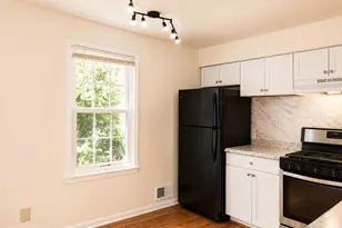 8227 McClelland Pl, Alexandria, VA 22309 - Photo 5