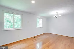 1604 Barnstead Dr, Reston, VA 20194 - Photo 15
