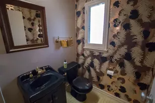4313 Woodlark Dr, Annandale, VA 22003 - Photo 9