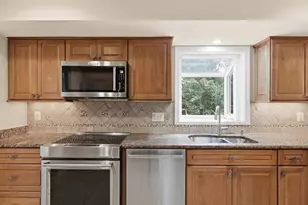 6595 Rockland Dr, Clifton, VA 20124 - Photo 15