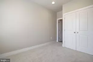 14566 Lake Vista Dr, Chantilly, VA 20151 - Photo 5
