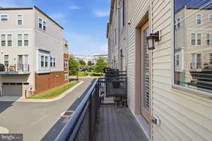 14566 Lake Vista Dr, Chantilly, VA 20151 - Photo 13