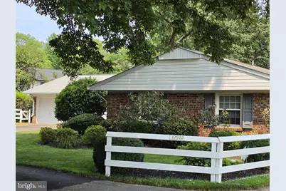 12912 Mount Royal Lane, Fairfax, VA 22033 - Photo 3