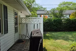 12912 Mt Royal Ln, Fairfax, VA 22033 - Photo 9