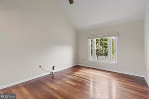 13200 Hughsmith Way, Herndon, VA 20171 - Photo 5