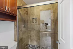 13200 Hughsmith Way, Herndon, VA 20171 - Photo 37
