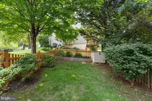 13200 Hughsmith Way, Herndon, VA 20171 - Photo 49