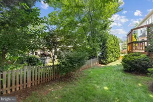 13200 Hughsmith Way, Herndon, VA 20171 - Photo 47