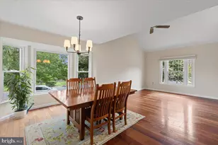 13200 Hughsmith Way, Herndon, VA 20171 - Photo 9