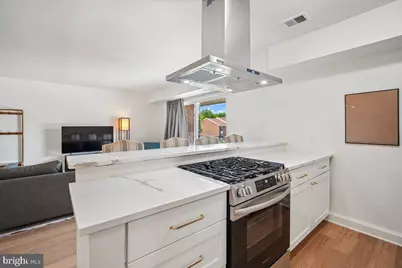7990 Audubon Avenue #C1, Alexandria, VA 22306 - Photo 9