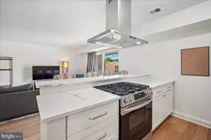 7990 Audubon Ave, Alexandria, VA 22306 - Photo 9