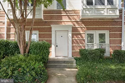 9490 Virginia Center Boulevard #132, Vienna, VA 22181 - Photo 1