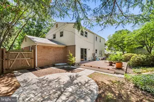 2726 Welcome Dr, Falls Church, VA 22046 - Photo 25