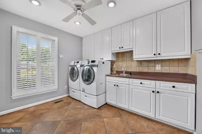 1022 Delf Drive, McLean, VA 22101 - Photo 17