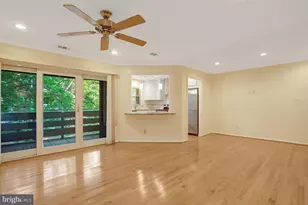3151 Covewood Ct, Falls Church, VA 22042 - Photo 7