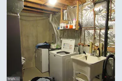 7973 Tyson Oaks Circle, Vienna, VA 22182 - Photo 7