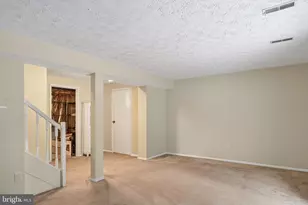 7973 Tyson Oaks Cir, Vienna, VA 22182 - Photo 41