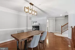 4424 Eastwick Ct, Fairfax, VA 22033 - Photo 7