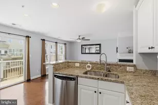 4424 Eastwick Ct, Fairfax, VA 22033 - Photo 11