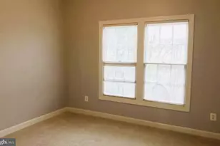 12453 Rose Path Cir, Fairfax, VA 22033 - Photo 15