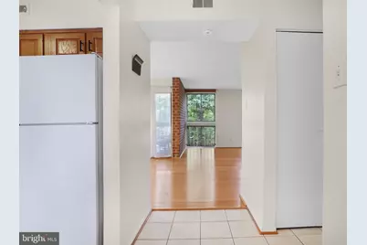 1526 Moorings Drive #12B, Reston, VA 20190 - Photo 5
