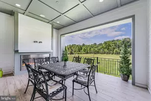 665 Stratford Hill Ct, Great Falls, VA 22066 - Photo 37