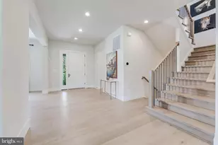 665 Stratford Hill Ct, Great Falls, VA 22066 - Photo 13