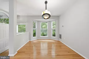 13222 Goose Pond Ln, Fairfax, VA 22033 - Photo 5