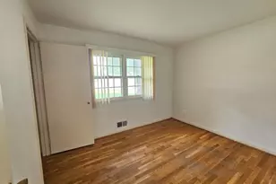 5683 Ravenel Ln, Springfield, VA 22151 - Photo 7