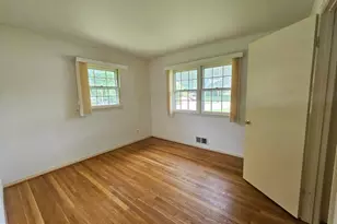 5683 Ravenel Ln, Springfield, VA 22151 - Photo 9