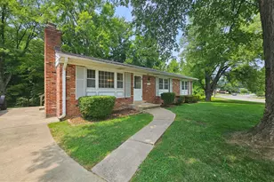 5683 Ravenel Ln, Springfield, VA 22151 - Photo 1