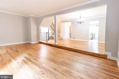 8020 Bethelen Woods Lane, Springfield, VA 22153 - Photo 5