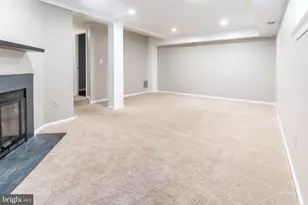 8020 Bethelen Woods Ln, Springfield, VA 22153 - Photo 27