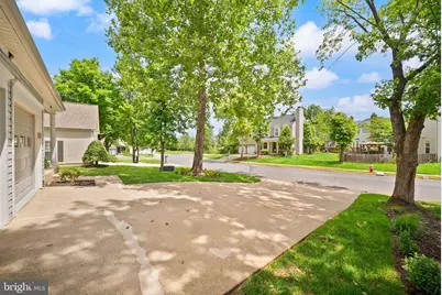14703 Muddy Creek Court, Centreville, VA 20120 - Photo 9