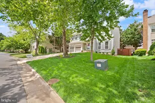 14703 Muddy Creek Ct, Centreville, VA 20120 - Photo 5