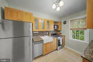 6607 Potomac Ave, Alexandria, VA 22307 - Photo 9