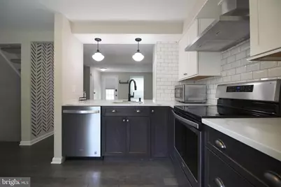 11916 Fieldthorn Court, Reston, VA 20194 - Photo 11