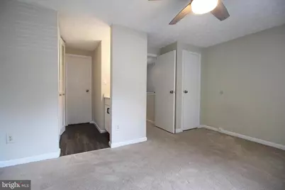11916 Fieldthorn Court, Reston, VA 20194 - Photo 15