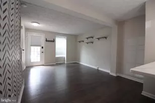 11916 Fieldthorn Ct, Reston, VA 20194 - Photo 7