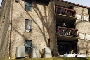 11619 Stoneview Square, Reston, VA 20191 - Photo 25