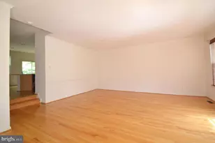 4209 Trumbo Ct, Fairfax, VA 22033 - Photo 5