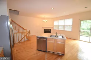4209 Trumbo Ct, Fairfax, VA 22033 - Photo 11