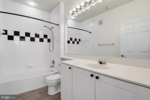 2791 Centerboro Dr, Vienna, VA 22181 - Photo 17