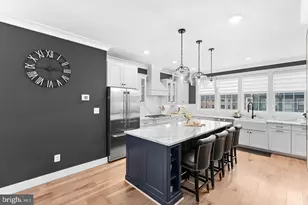 4422 Fair Lakes Ct, Fairfax, VA 22033 - Photo 9