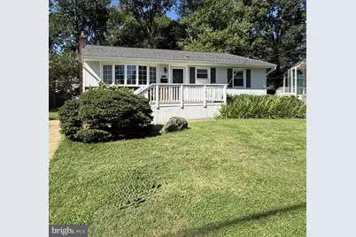 512 Cottage Street SW, Vienna, VA 22180 - Photo 1