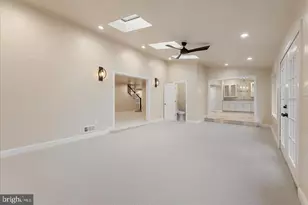 9036 Jeffery Rd, Great Falls, VA 22066 - Photo 17