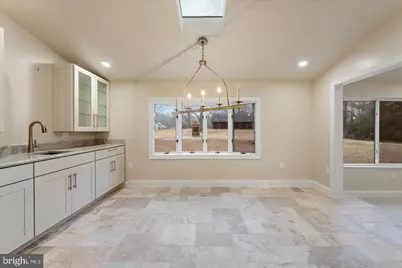 9036 Jeffery Road, Great Falls, VA 22066 - Photo 21