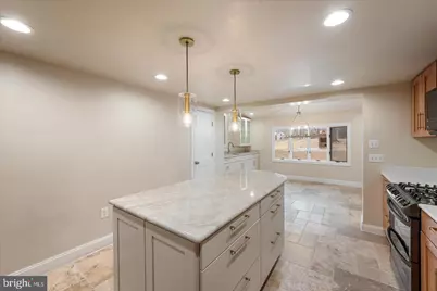9036 Jeffery Road, Great Falls, VA 22066 - Photo 23