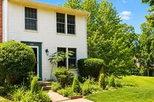 2100 Glenn Spring Ct, Falls Church, VA 22043 - Photo 1