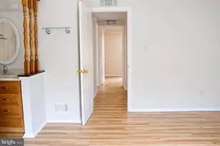 2100 Glenn Spring Ct, Falls Church, VA 22043 - Photo 3